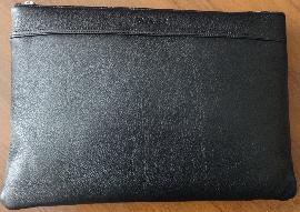 Папка из кожи для документов на молнии с хлястиком (черная) Rockfeld 20-021398